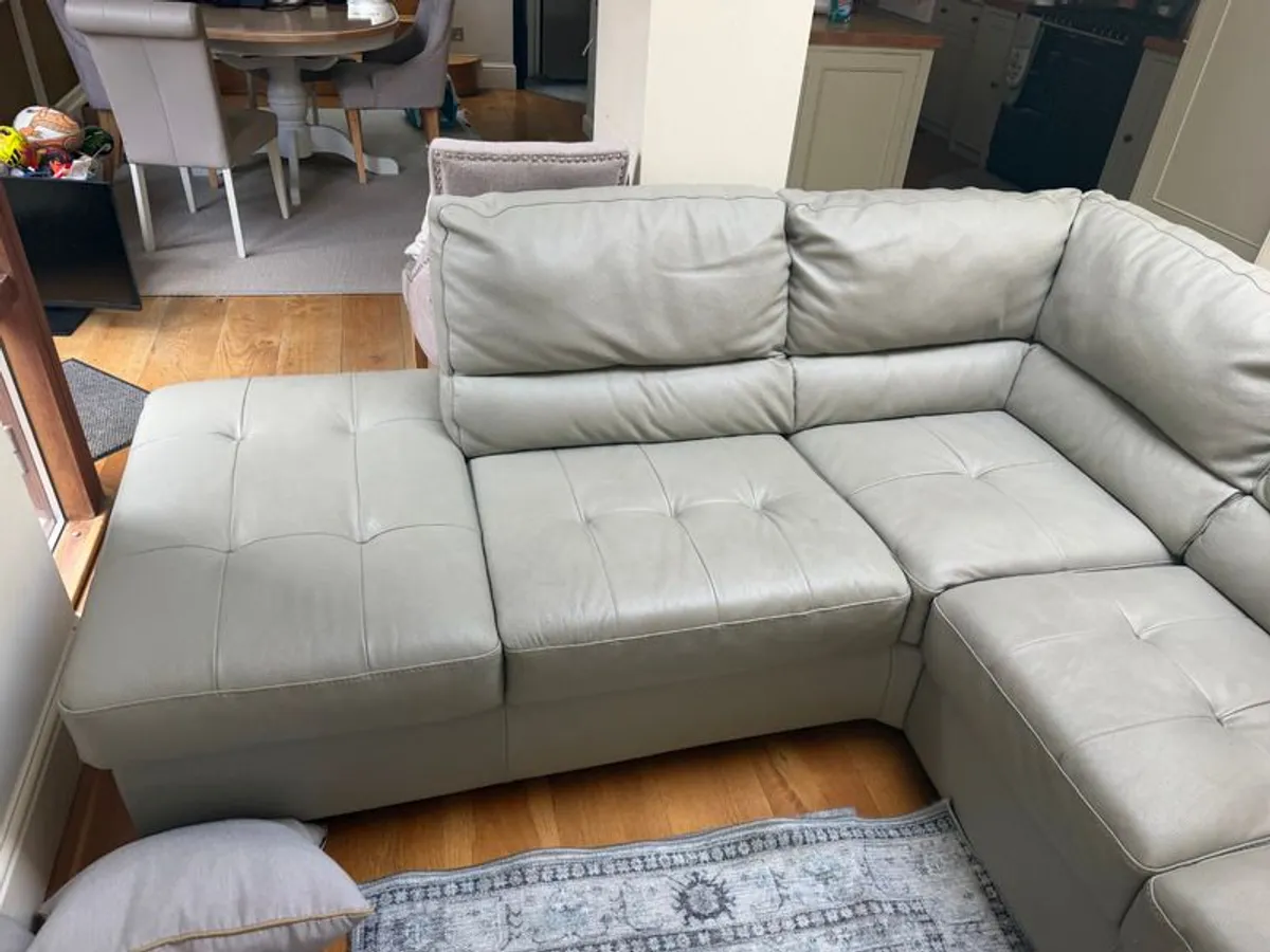 Leather L seater sofa - Image 2