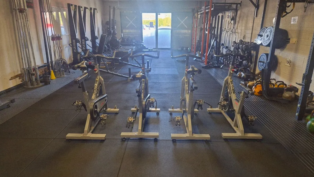 Spin bikes - Image 3