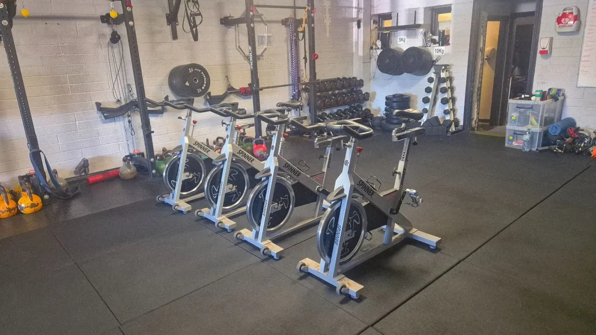Spin bikes - Image 2