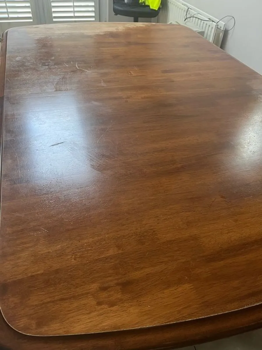 extended dining table and 6 chairs - Image 2