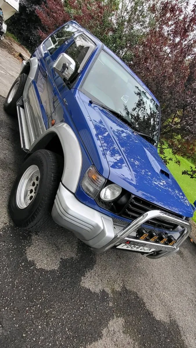 Mitsubishi pajero fieldmaster - Image 2