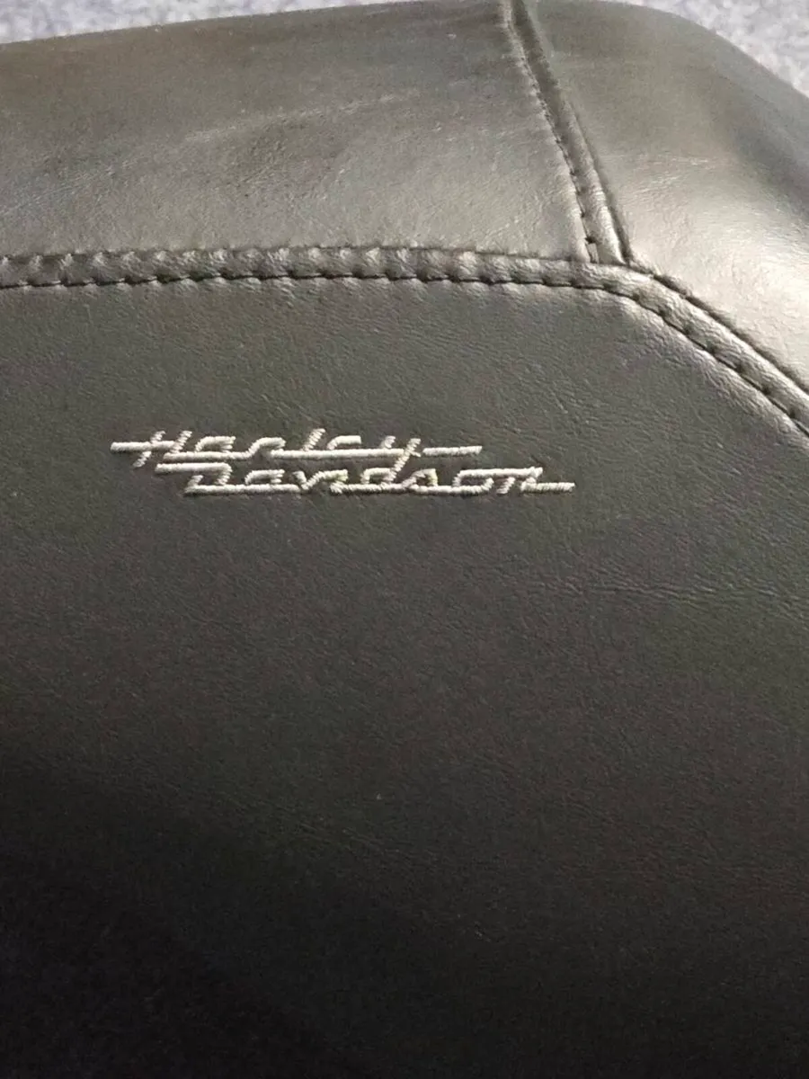 Harley Davidson Badlander Seat for touring models - Image 2