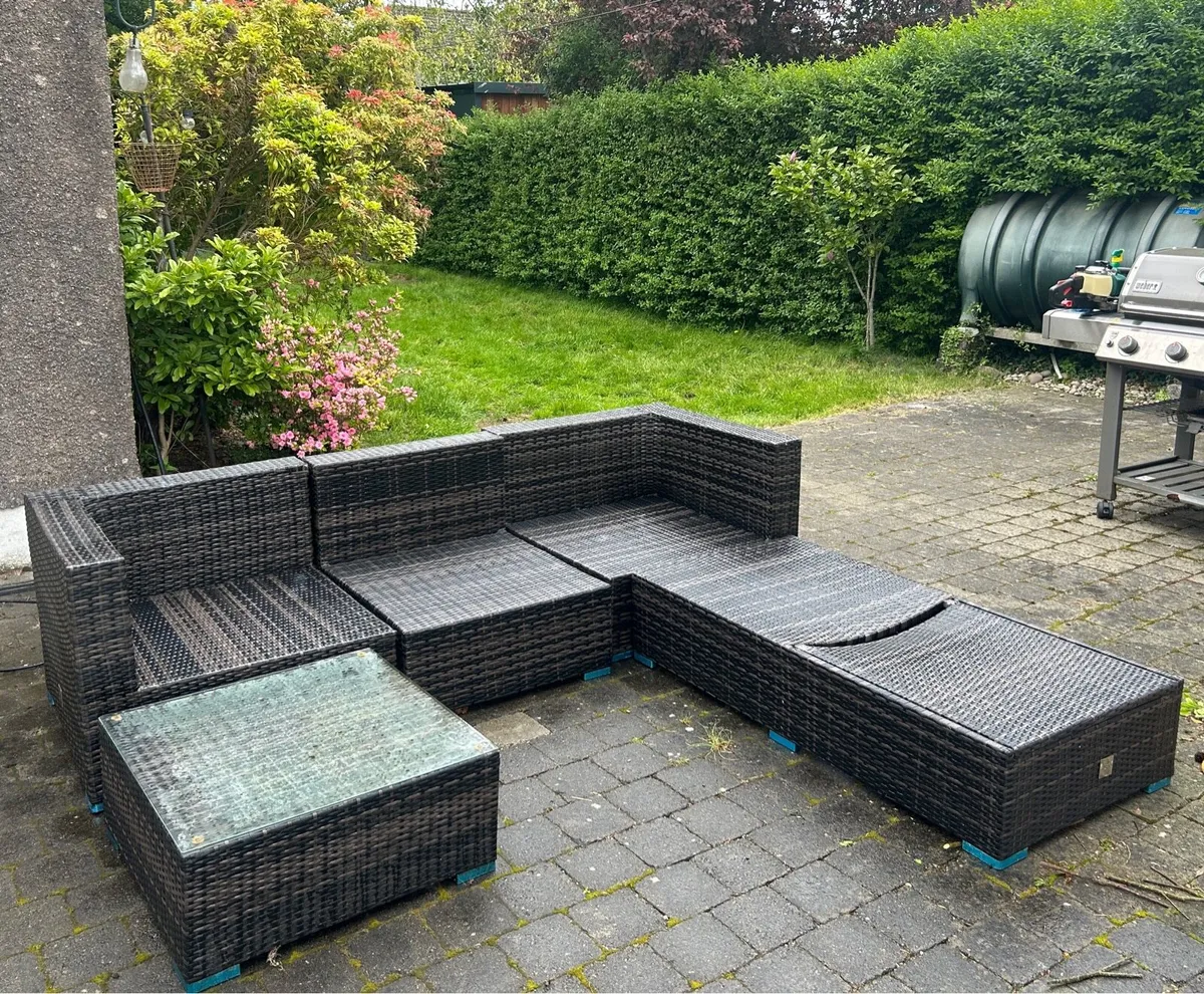 Garden Furniture - Image 2