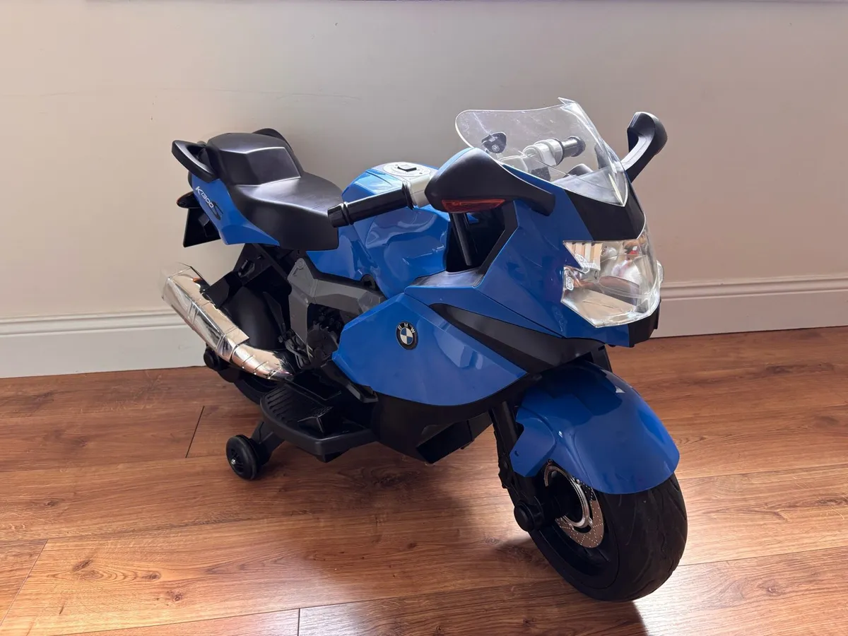 BMW K1300S Kids Electric Motorbike - Image 2