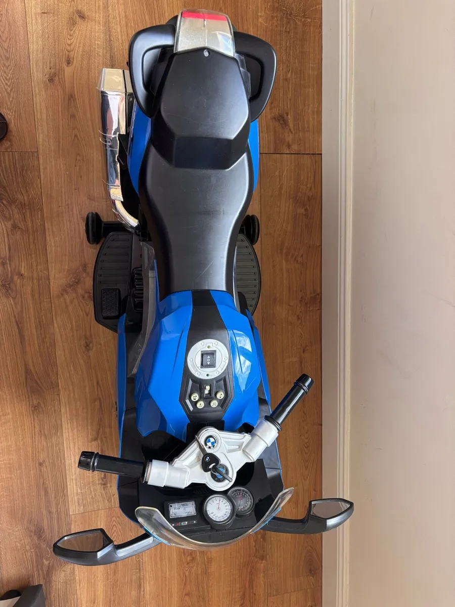 BMW K1300S Kids Electric Motorbike - Image 3