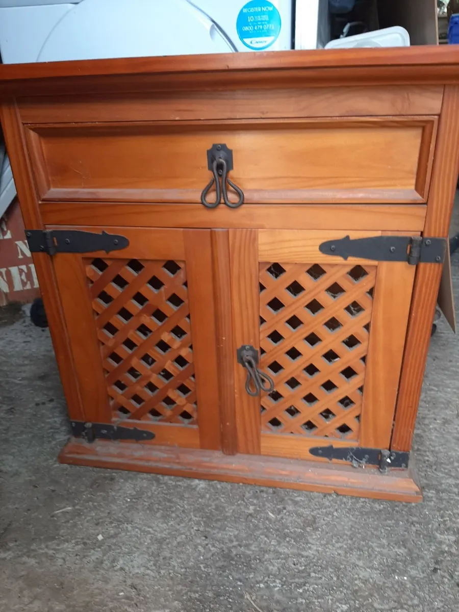 Lattice locker - Image 1