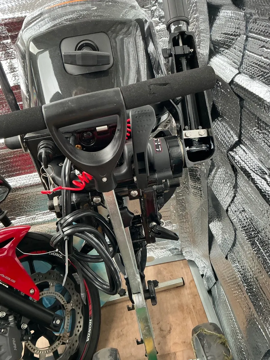 Parsun 20 hp Outboard engine brand new - Image 2