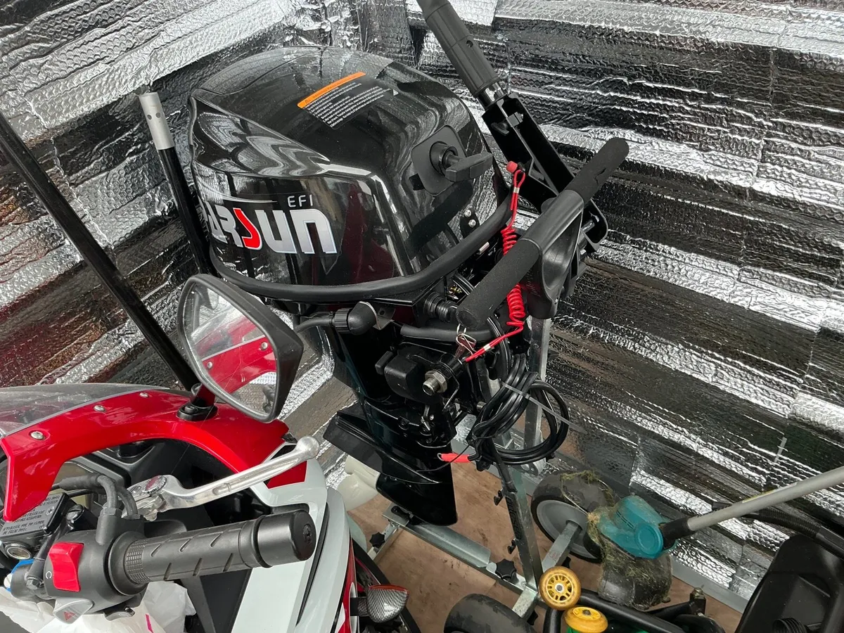 Parsun 20 hp efi Outboard engine brand new short/s - Image 2