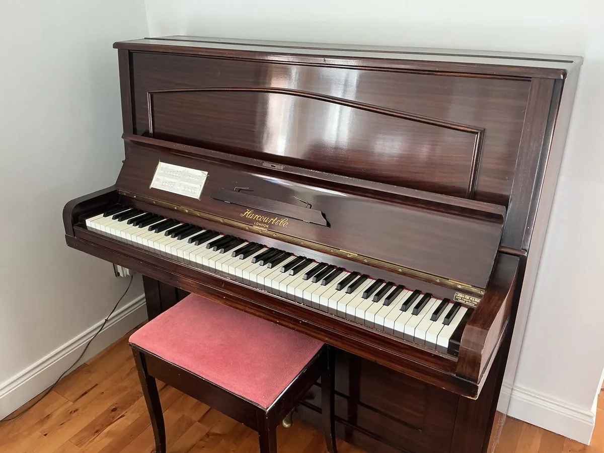 Upright Piano - Image 4