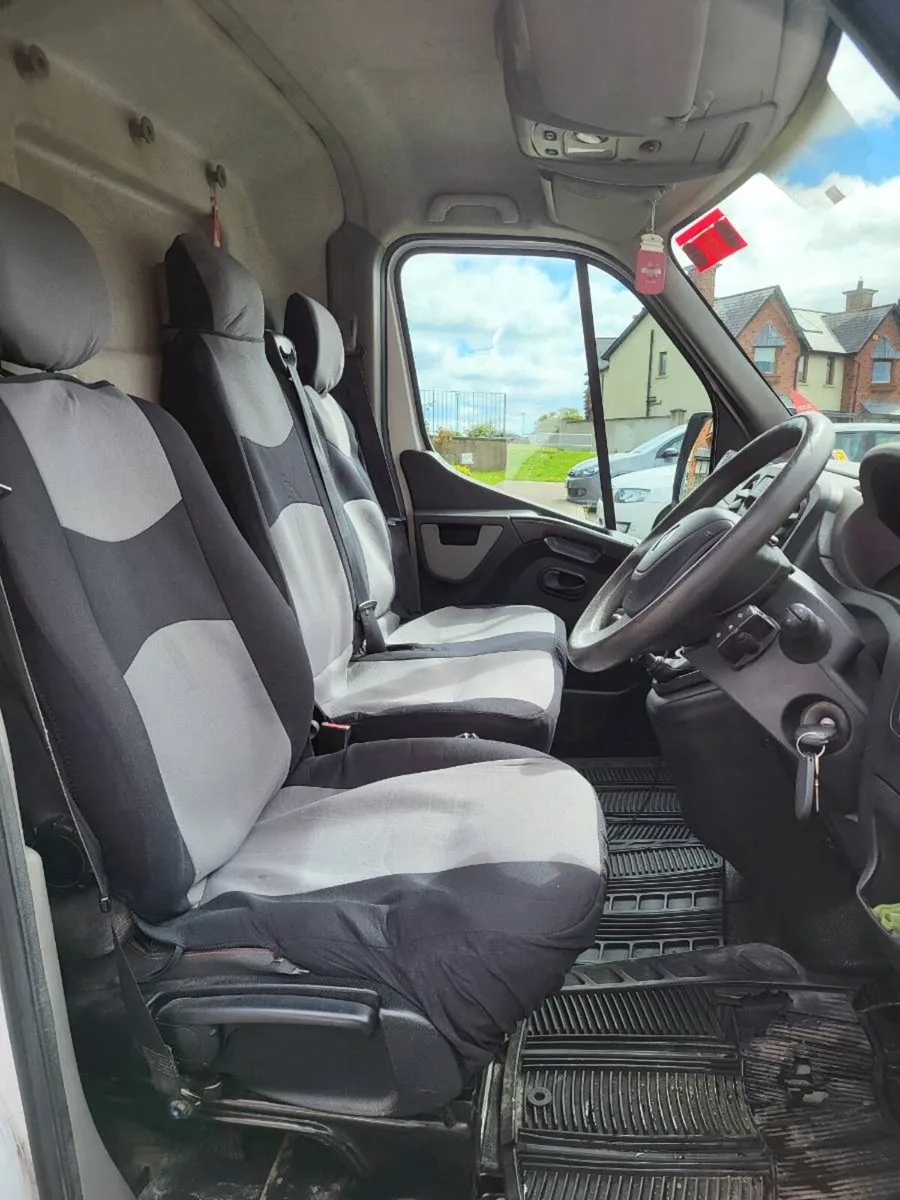Renault Master lwb shr - Image 3