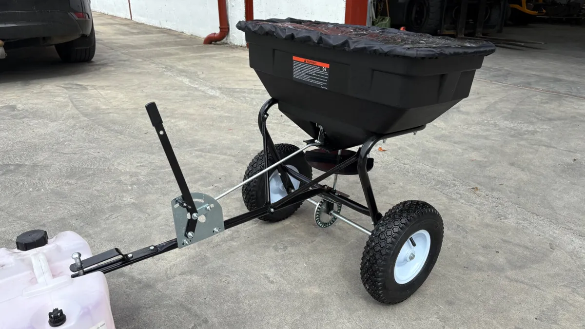 New Garden Spreader For Sale - Image 1