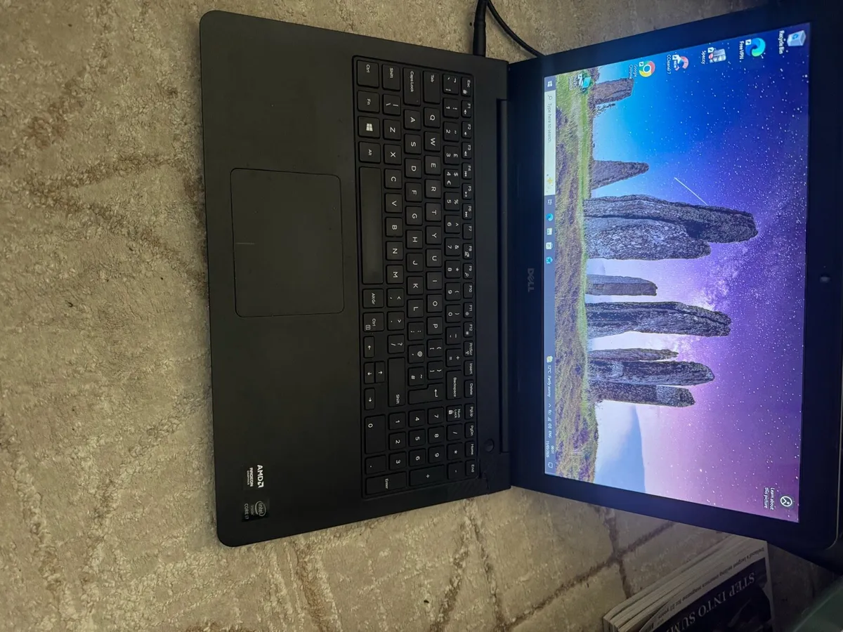Dell i7 laptop for 100 - Image 2