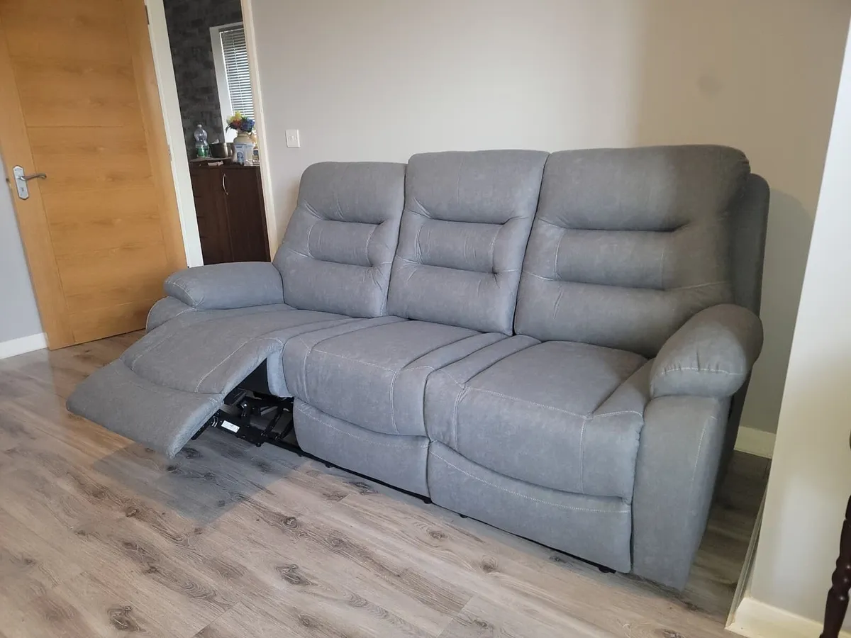 Ashford corner sofas -FULL ELECTRIC RECLINING - Image 4