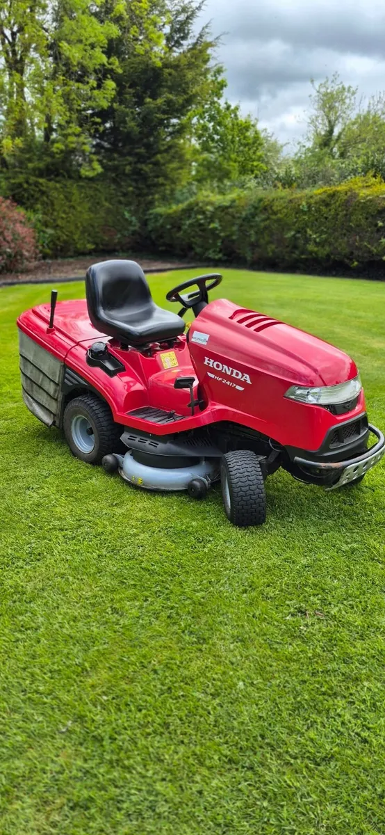 Ride on Lawn Mower - Image 2