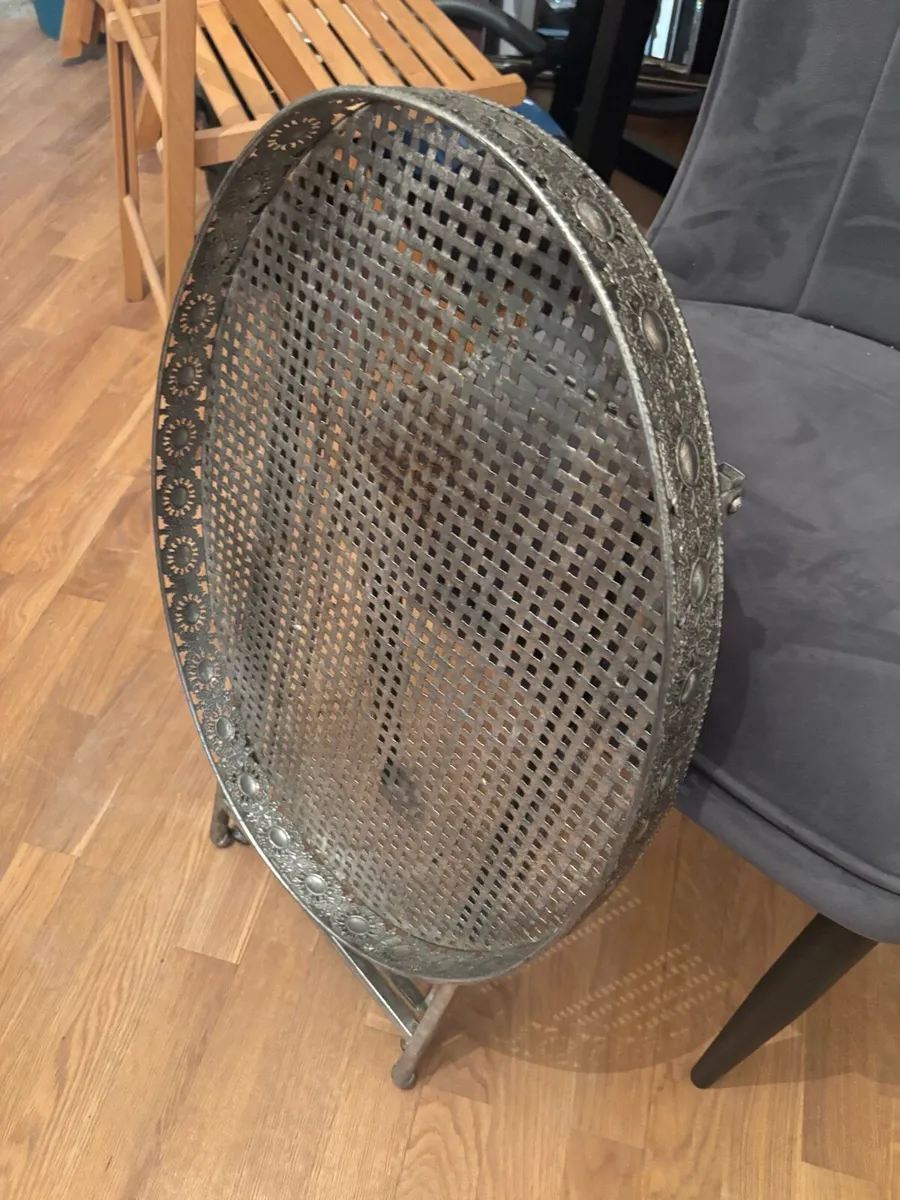 Metal Table - Image 2