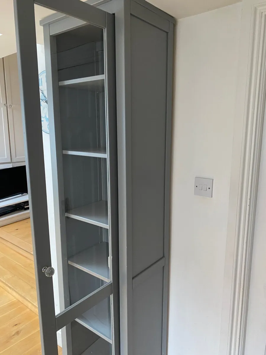IKEA glass cabinet - Image 2