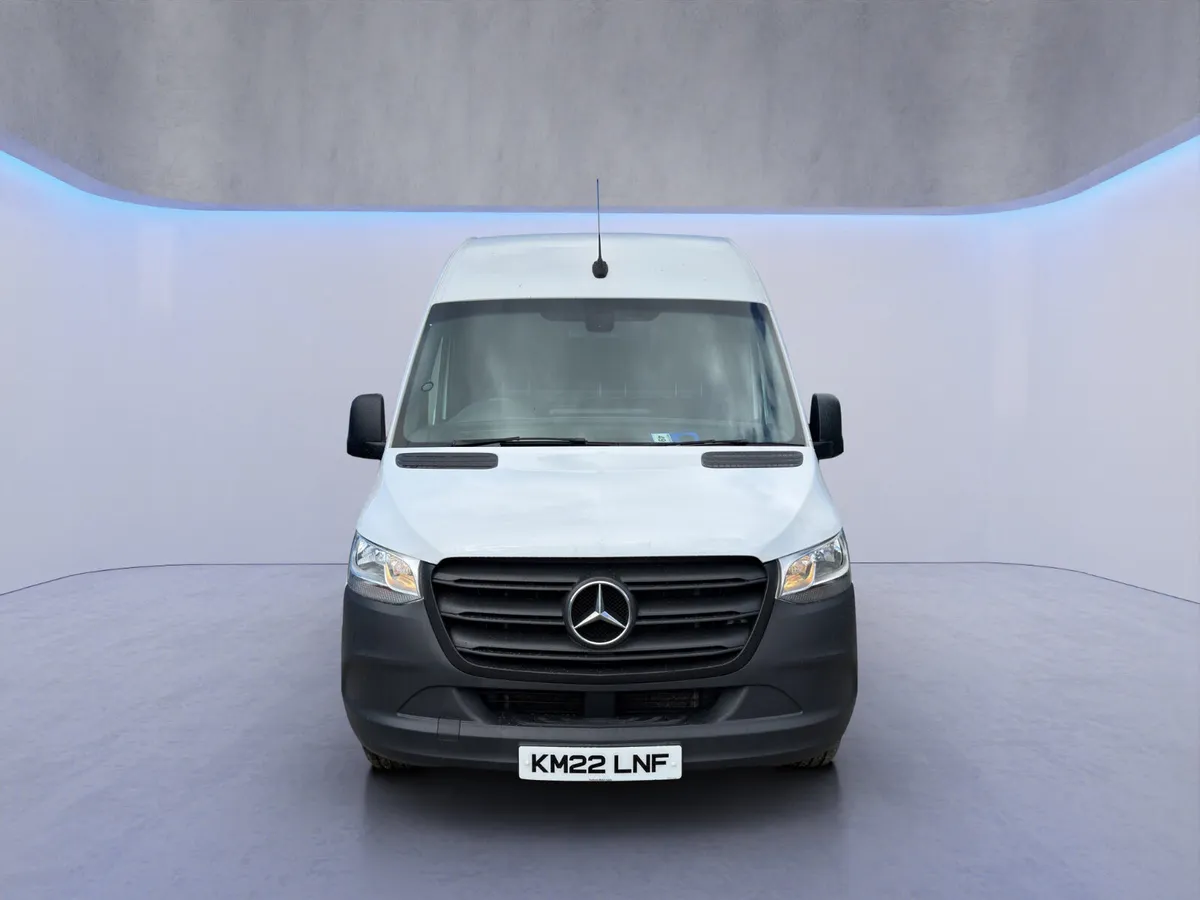 2022 Mercedes-Benz Sprinter 315 RWD - Image 2
