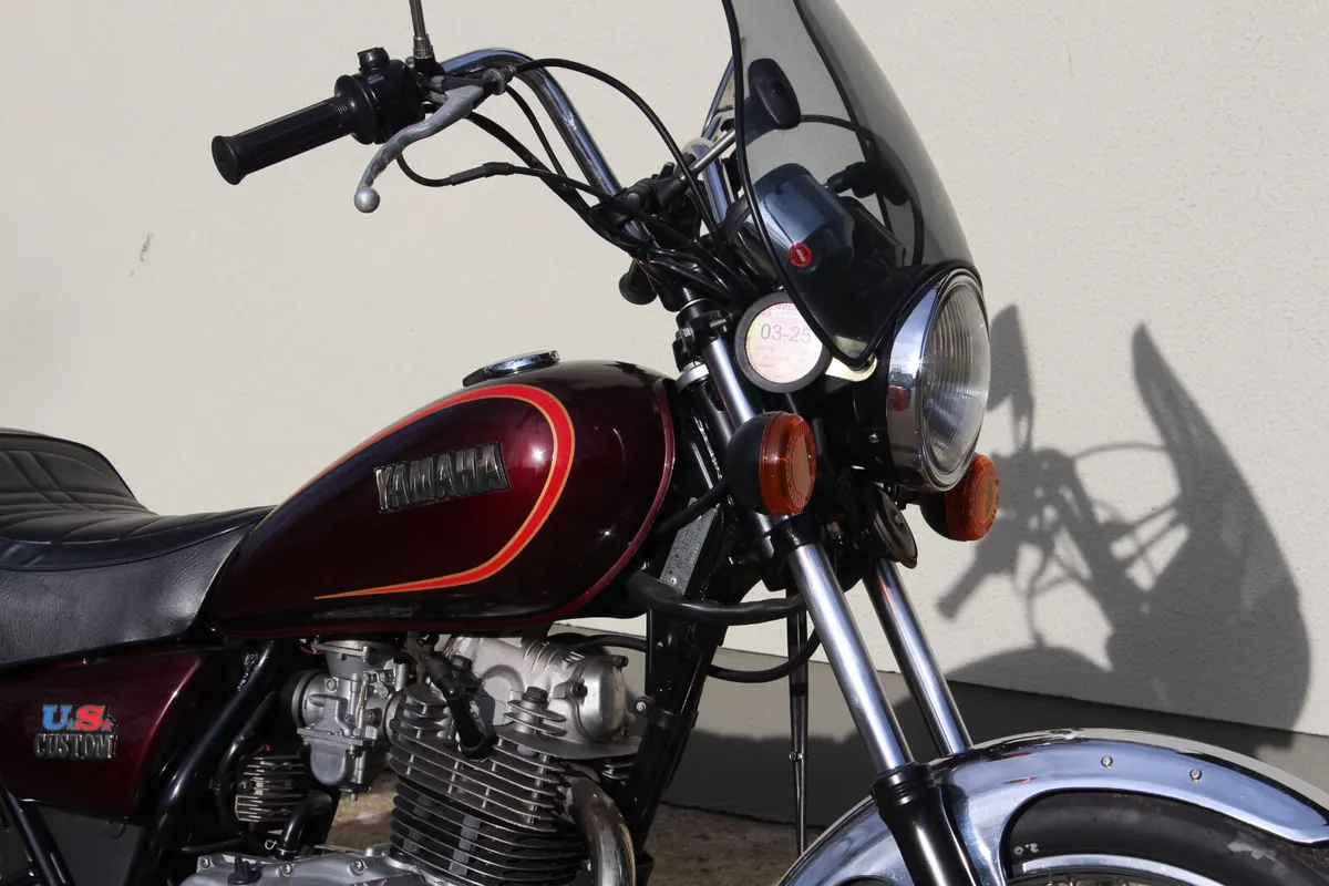 Yamaha SR250 - Image 2