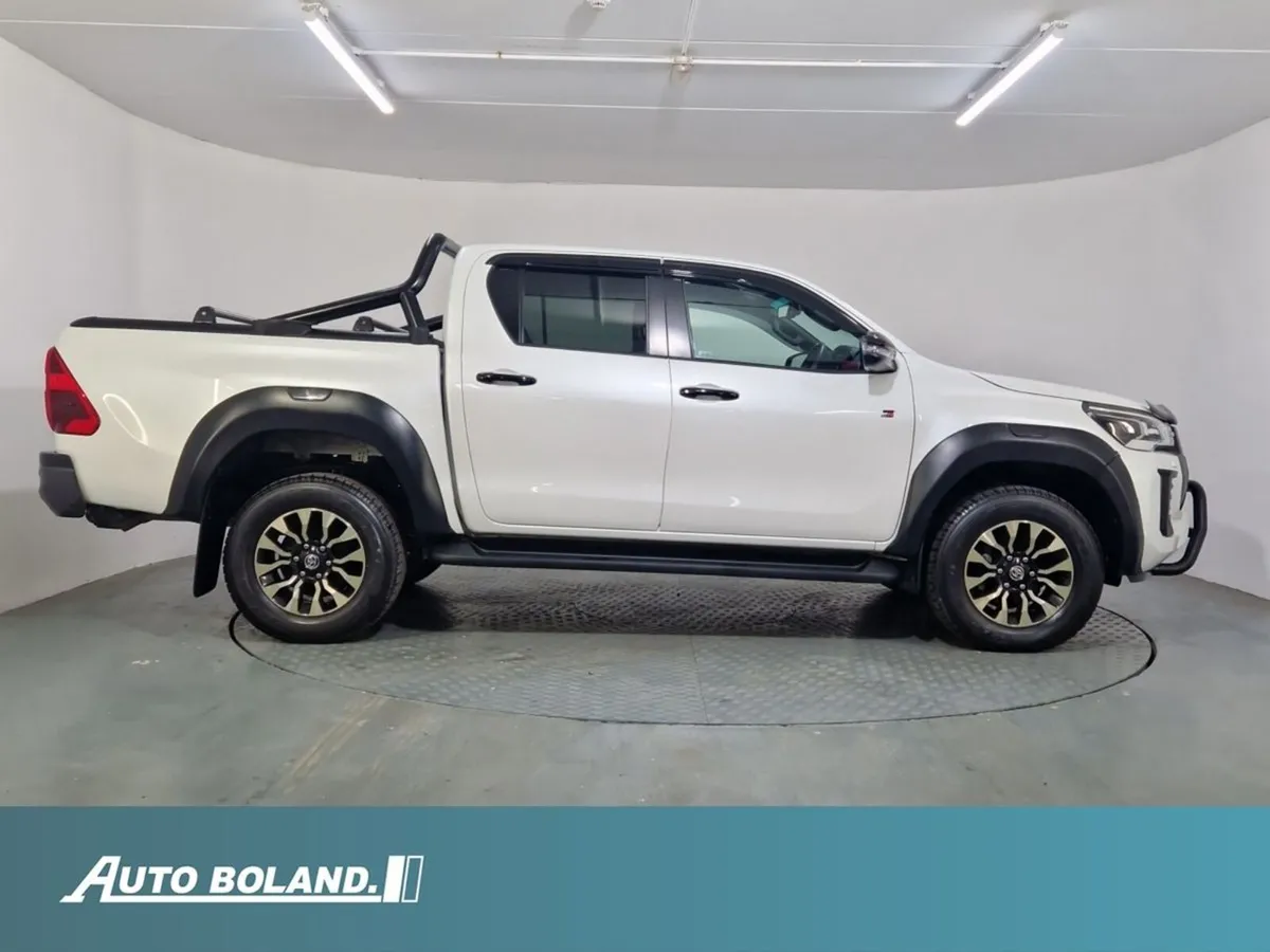 Toyota Hilux HILUX HILUX 2.8 GR SPORT 4DR A - Image 2