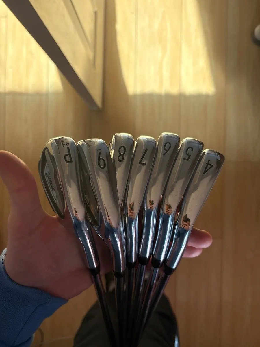 Titleist T100s irons - Image 1