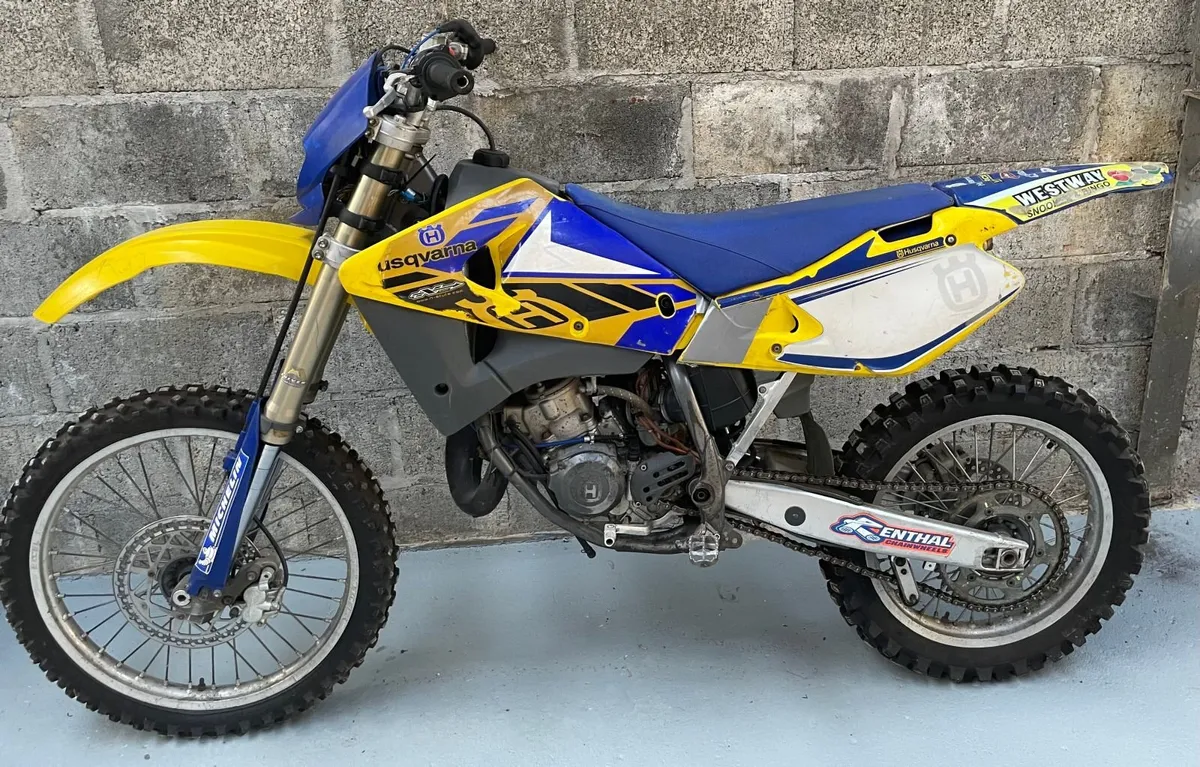 Husqvarna  WR 125 Enduro - Image 1