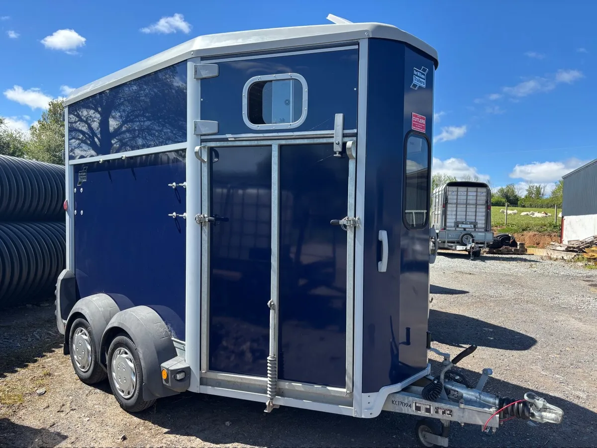 2019IFOR WILLIAMS HB506 Balla Blue - Image 4