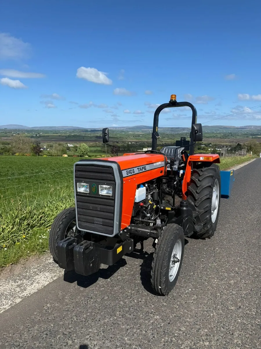 TAFE 240 S Tractor available at G Kennedy & Sons - Image 4