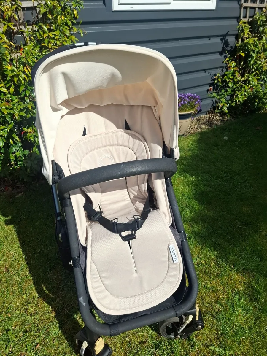 Baby buggy/stroller - Image 2