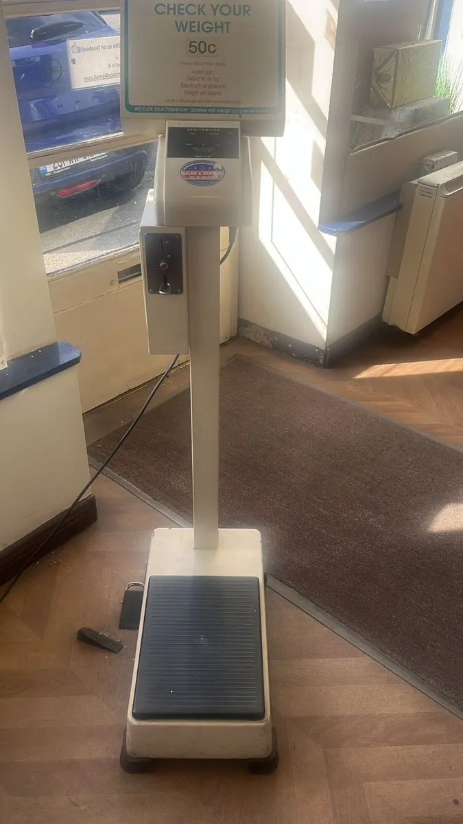 Large weighing scales