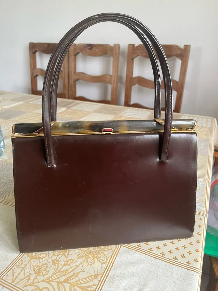 Vintage ladies handbag - Image 1