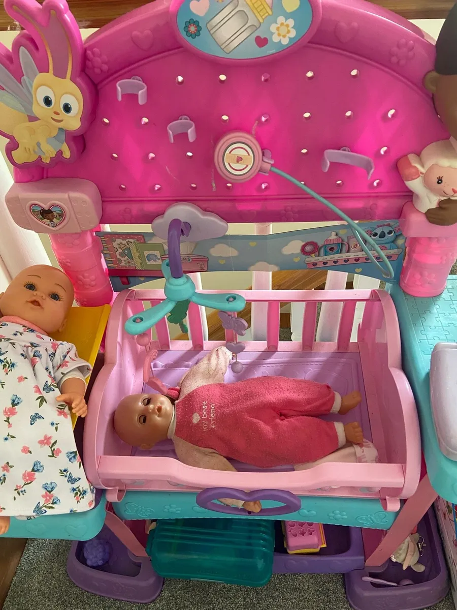 Kids nurses station - Image 2
