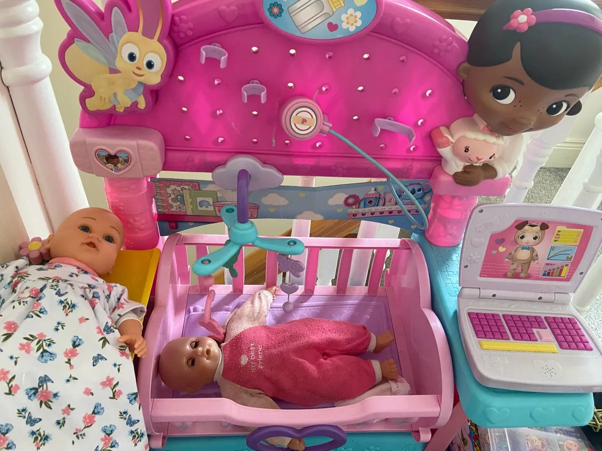 Kids nurses station - Image 4