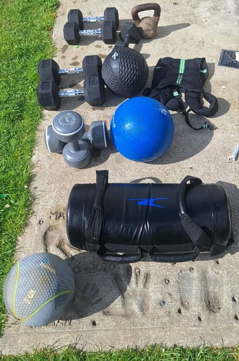 Gym equipment - Image 1