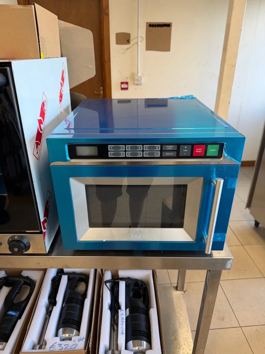 1800w microwave - Image 2