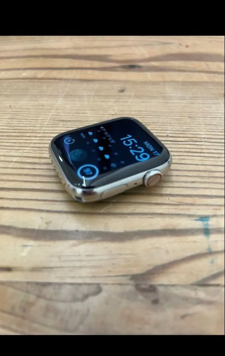 Apple Watch Series 5 stainless steel 100% Battery health. - Image 1