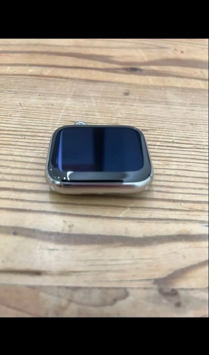 Apple Watch Series 5 stainless steel 100% Battery health. - Image 2