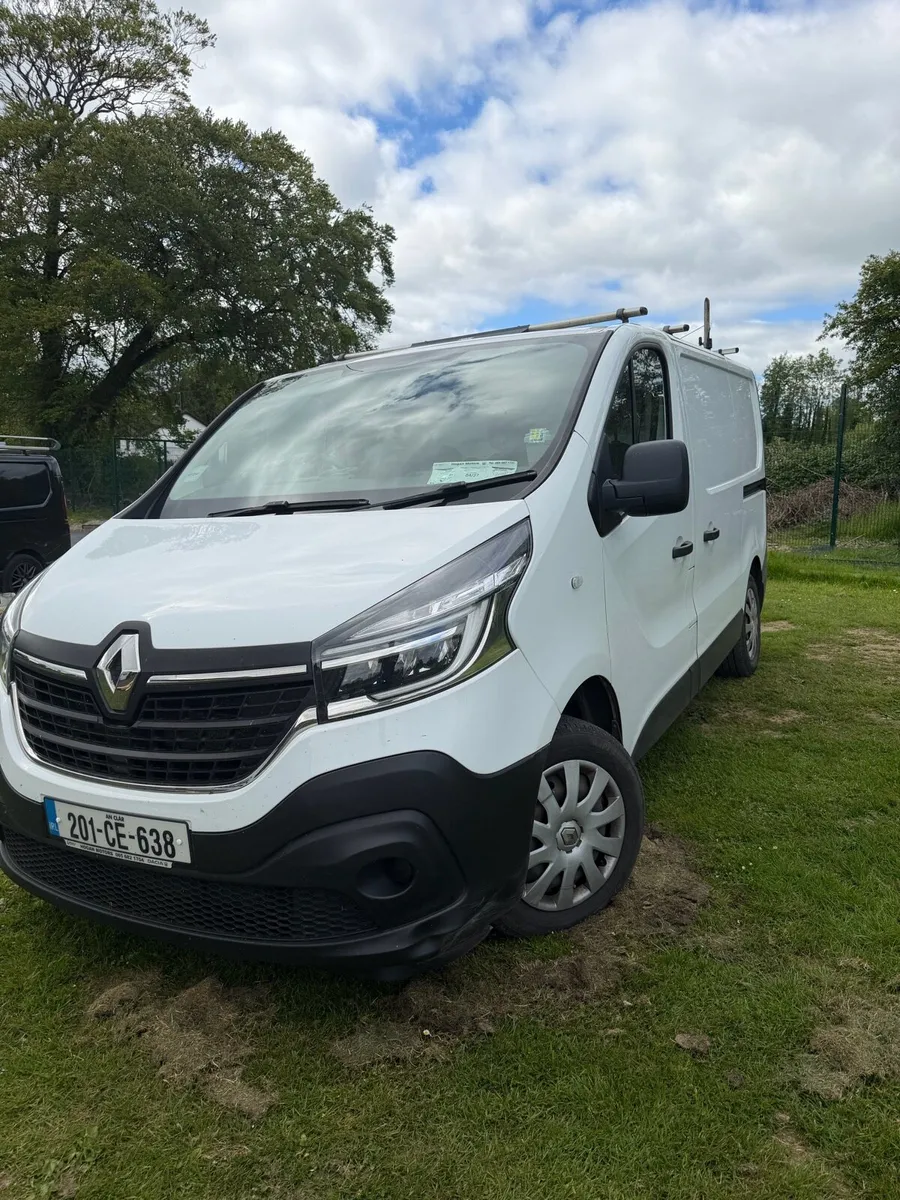 Renault TRAFIC - Image 1