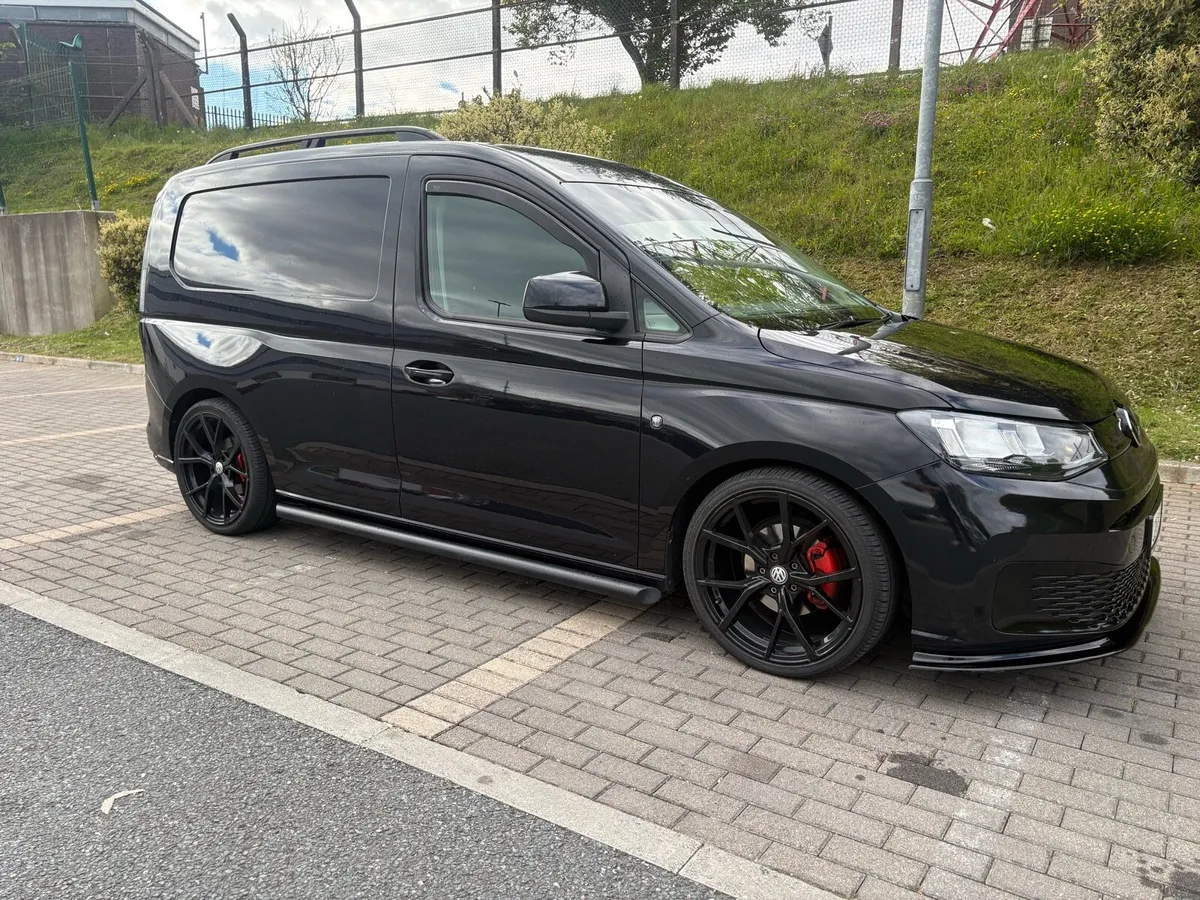 Volkswagen Caddy 211 No VAT kitted - Image 3