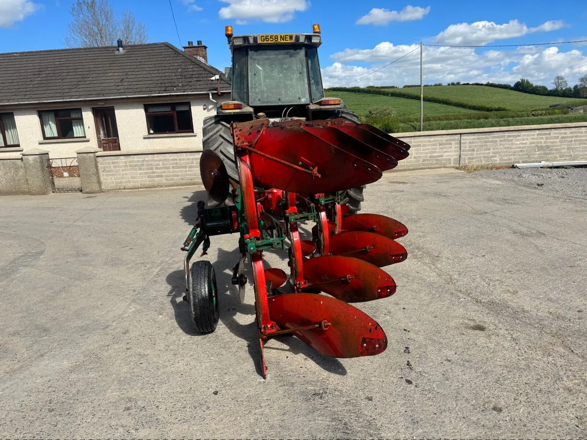 Farm machinery - Image 3