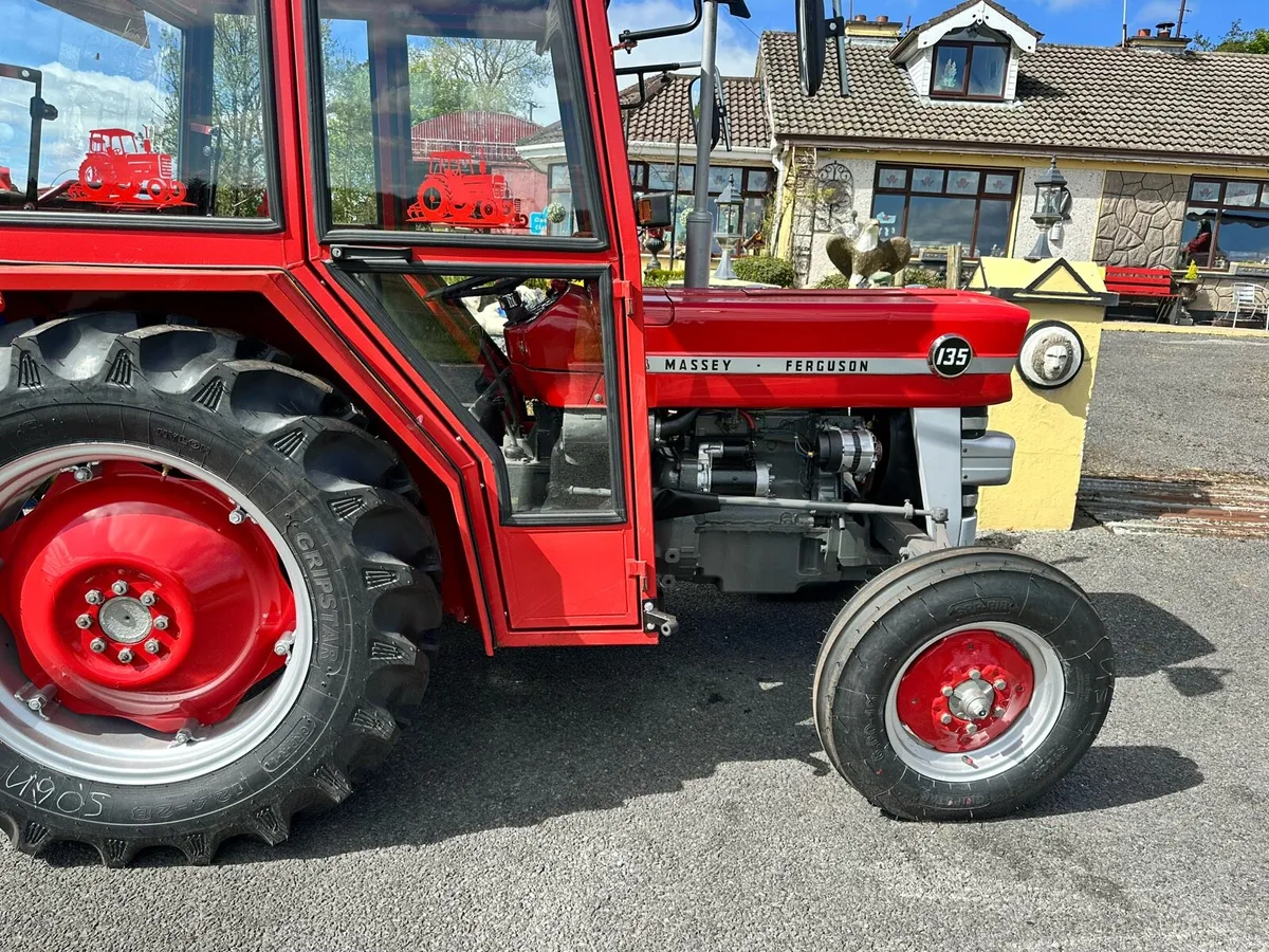 Massey Ferguson 135 - Image 4