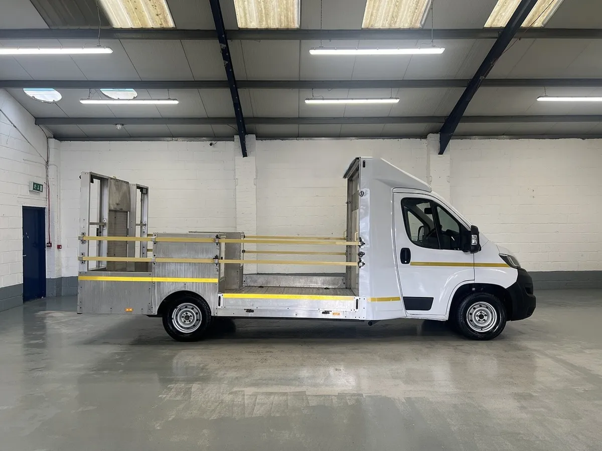 2021 Peugeot Boxer Dropside Van - Image 1