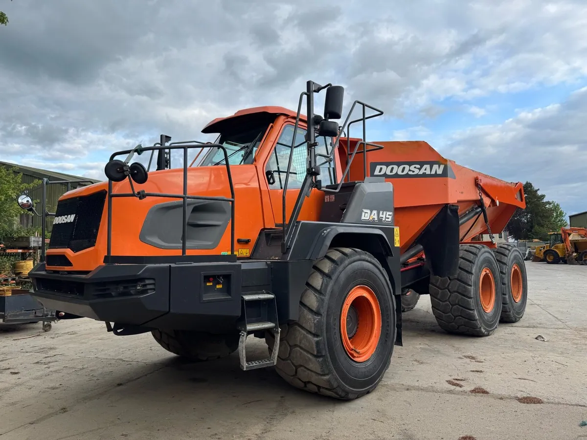 Doosan Develon DA45 - Image 1
