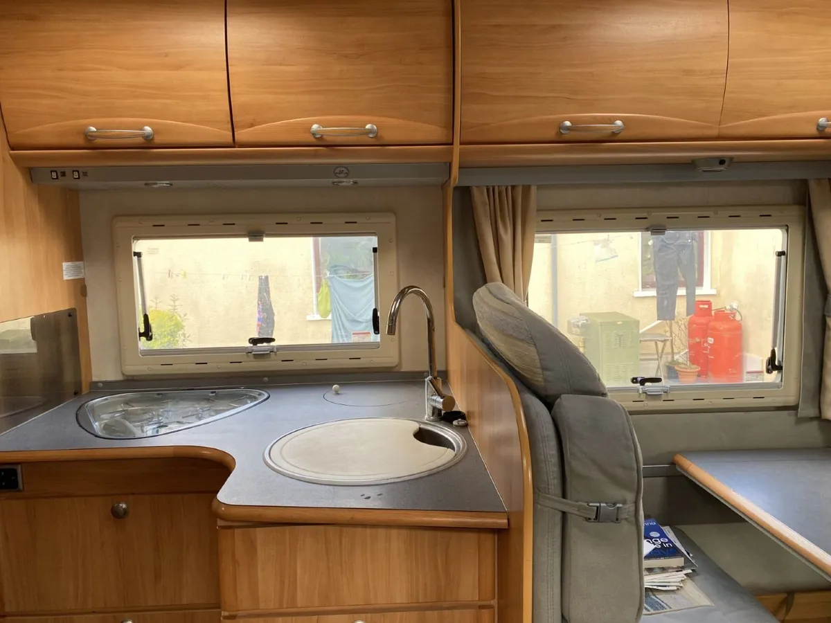 Camper Adria Izola 697SG (6 Birth) - Image 4