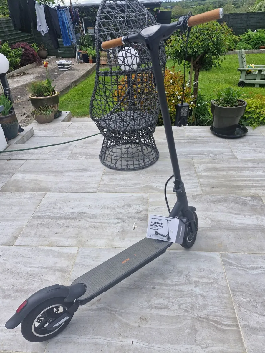 electric scooter - Image 1