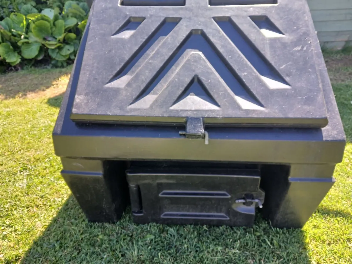 Coal bunker - Image 1