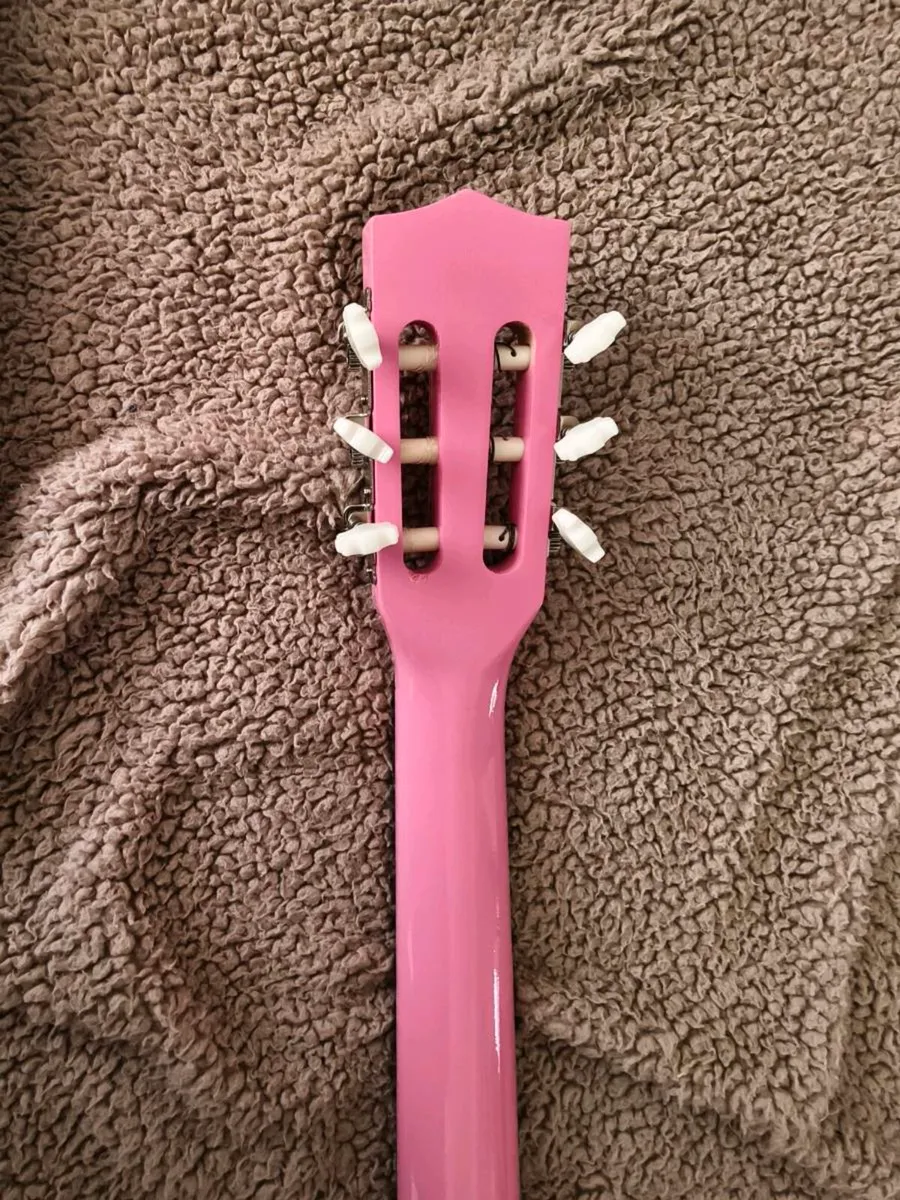 guitars - Image 3
