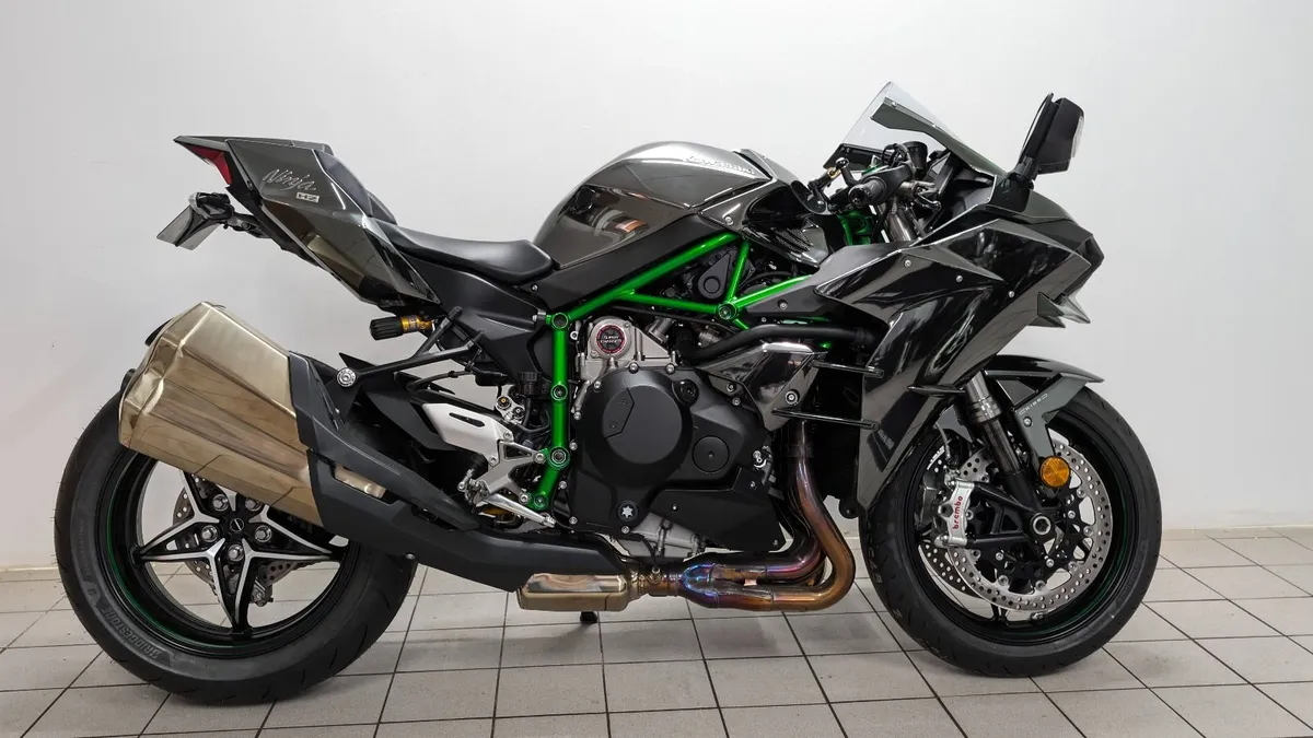 Kawasaki Ninja H2 - NEW - Image 1