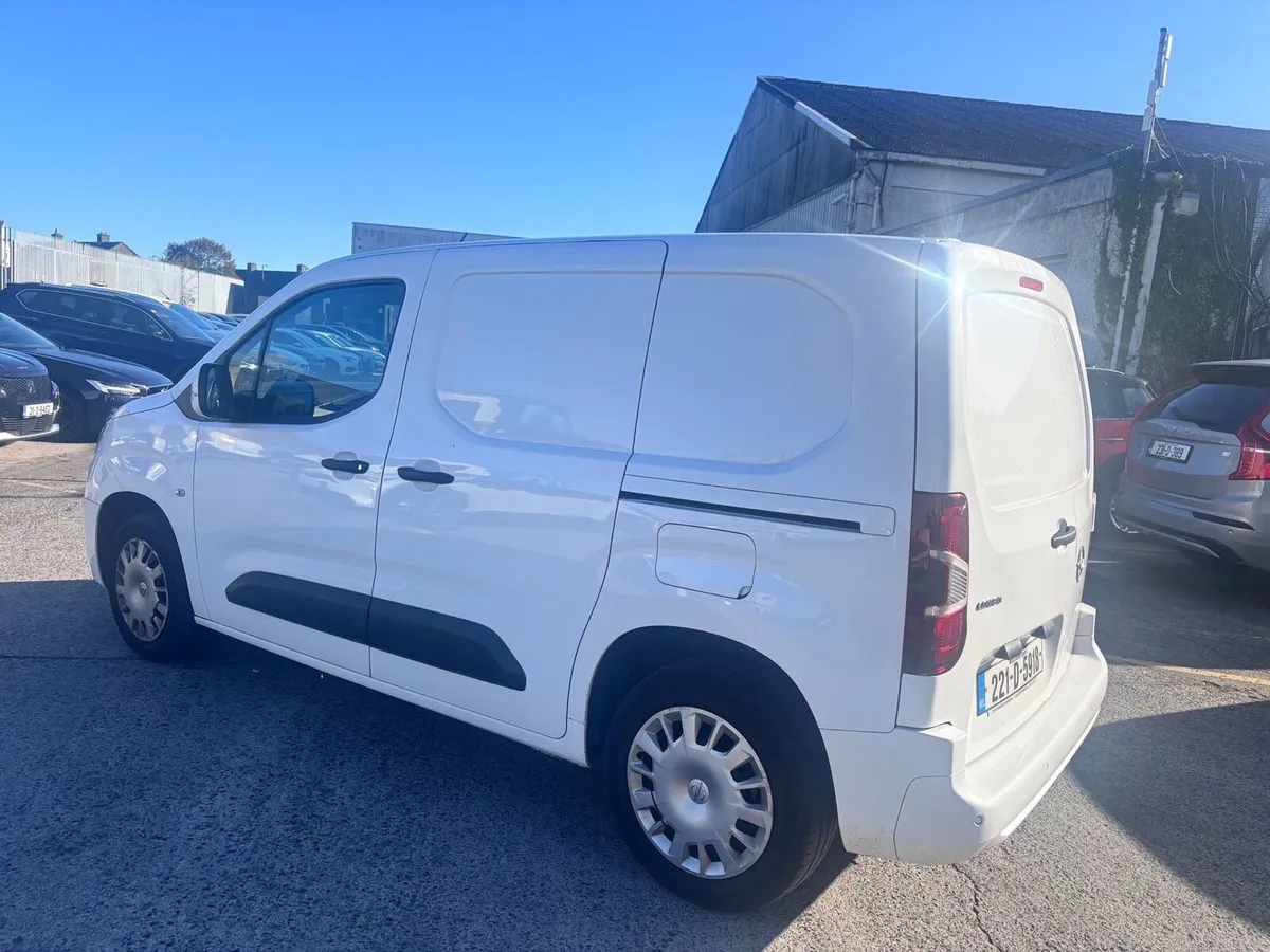 Opel combo no vat - Image 2