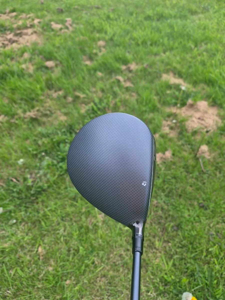 Qi35 LS Driver - Image 2