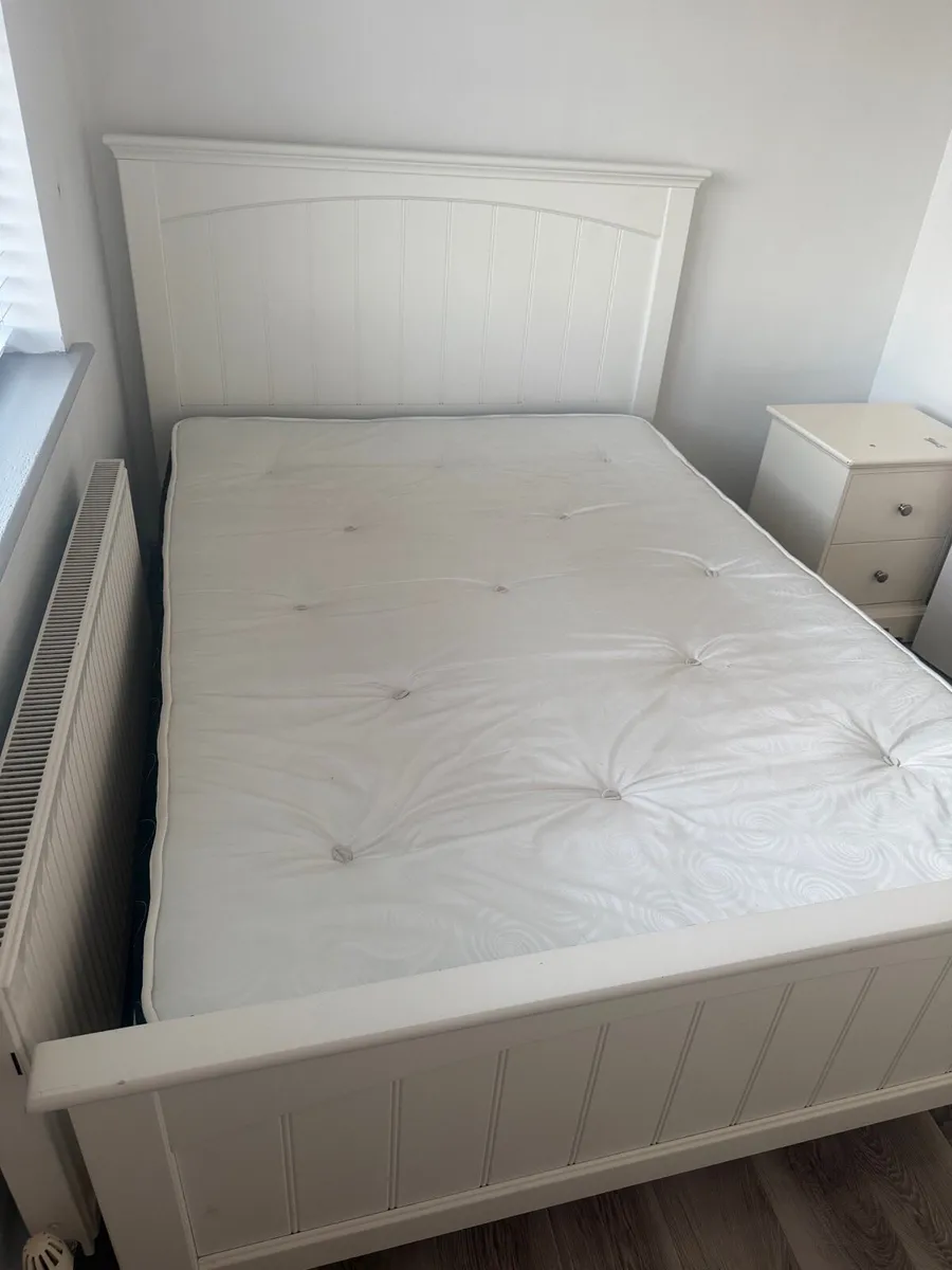 White Double bed with mattress - Image 2